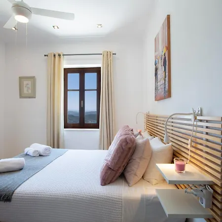 El Aquila 4* Vafkeri